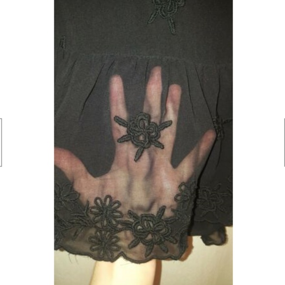 Zara Black Embroidered Short Sleeve Blouse - Picture 3 of 7